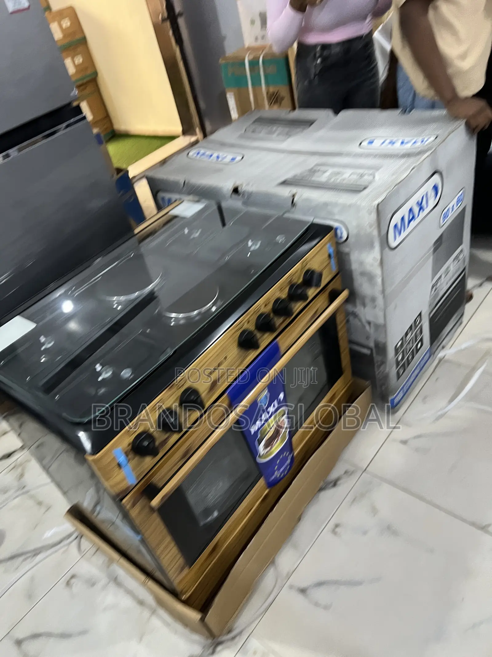 60*90 Maxi 4+2 Strong Mixed Gas Cooker – Premium Wood Finish