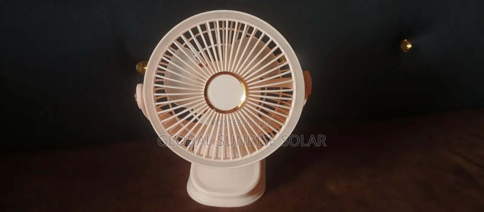 6 Inch Mini Rechargeable Led Light Fan