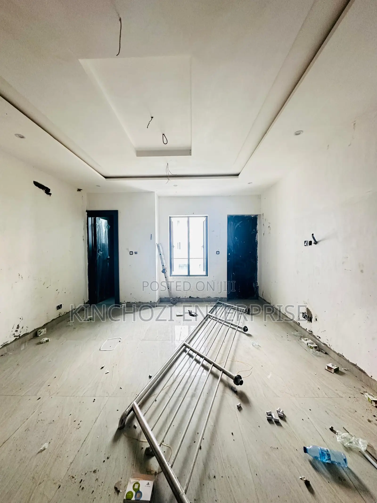 3bdrm Block of Flats in Ikate Lekki for sale