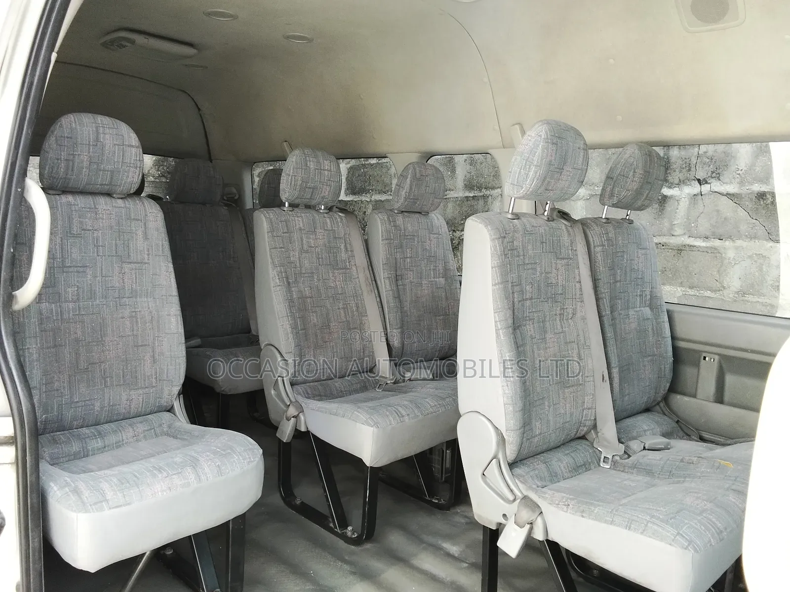 Toyota HiAce 2016 White