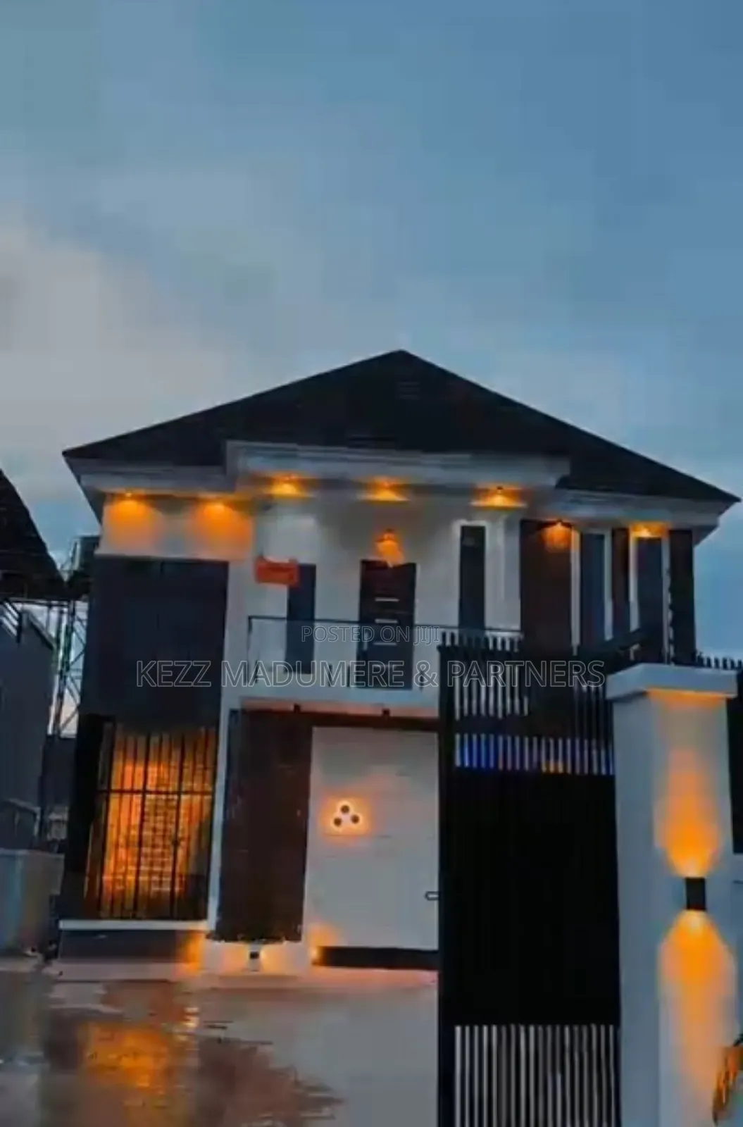 5bdrm Duplex in Asaba , Delta State, Oshimili South for sale