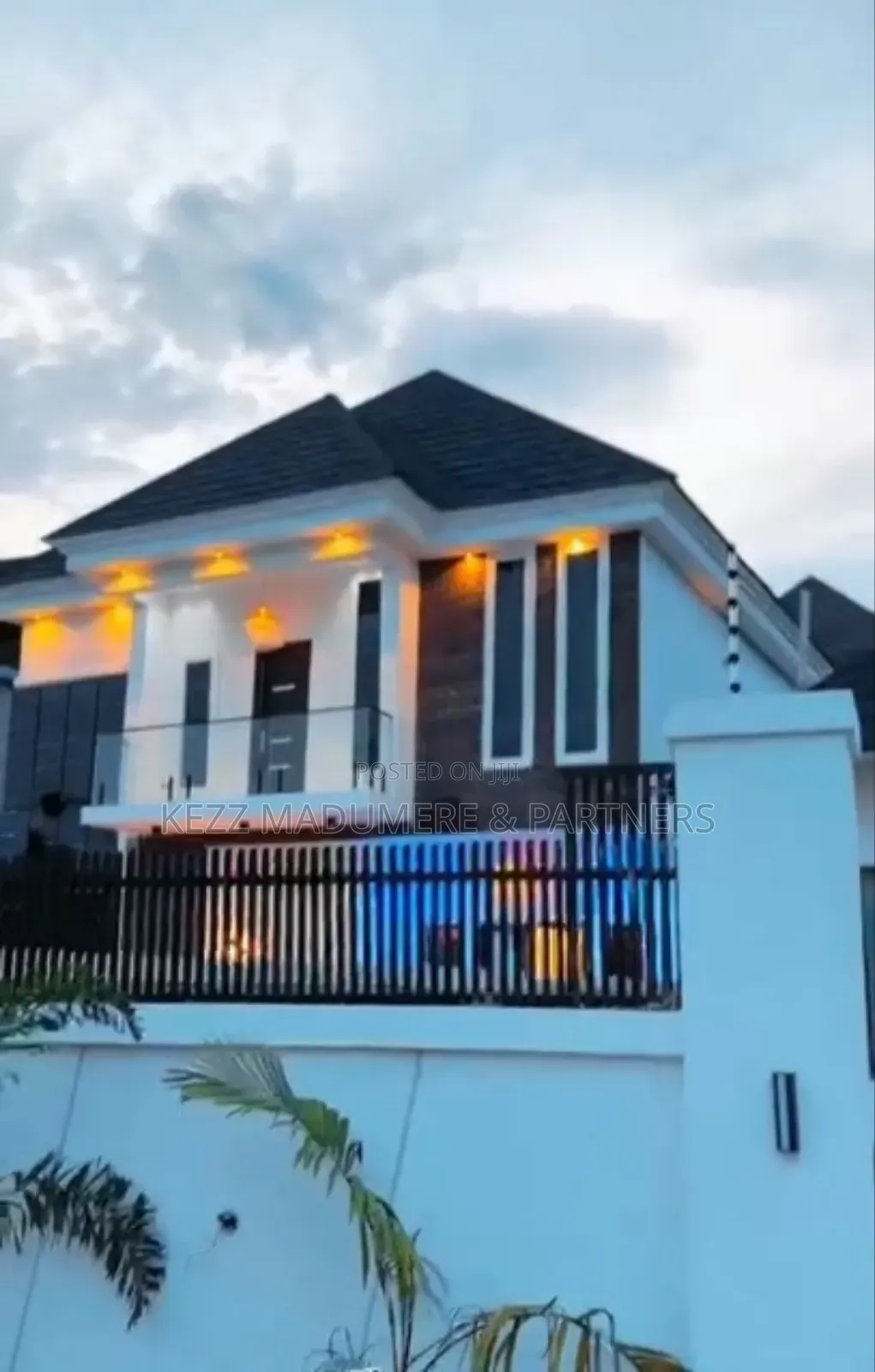 5bdrm Duplex in Asaba , Delta State, Oshimili South for sale