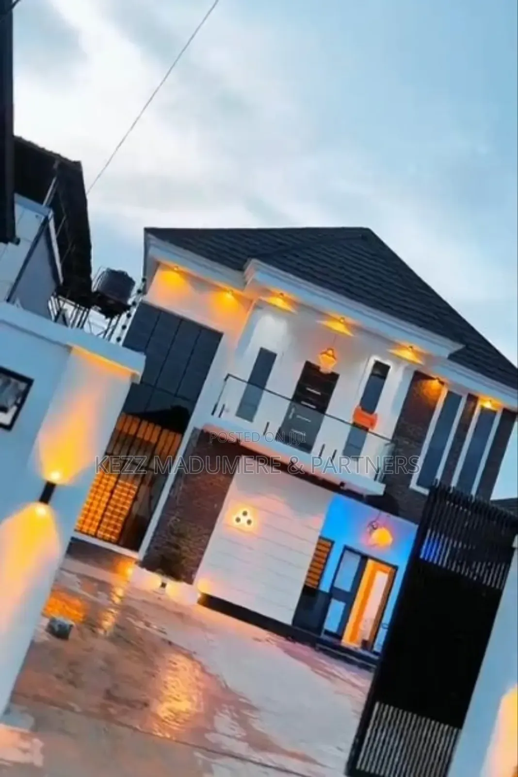 5bdrm Duplex in Asaba , Delta State, Oshimili South for sale