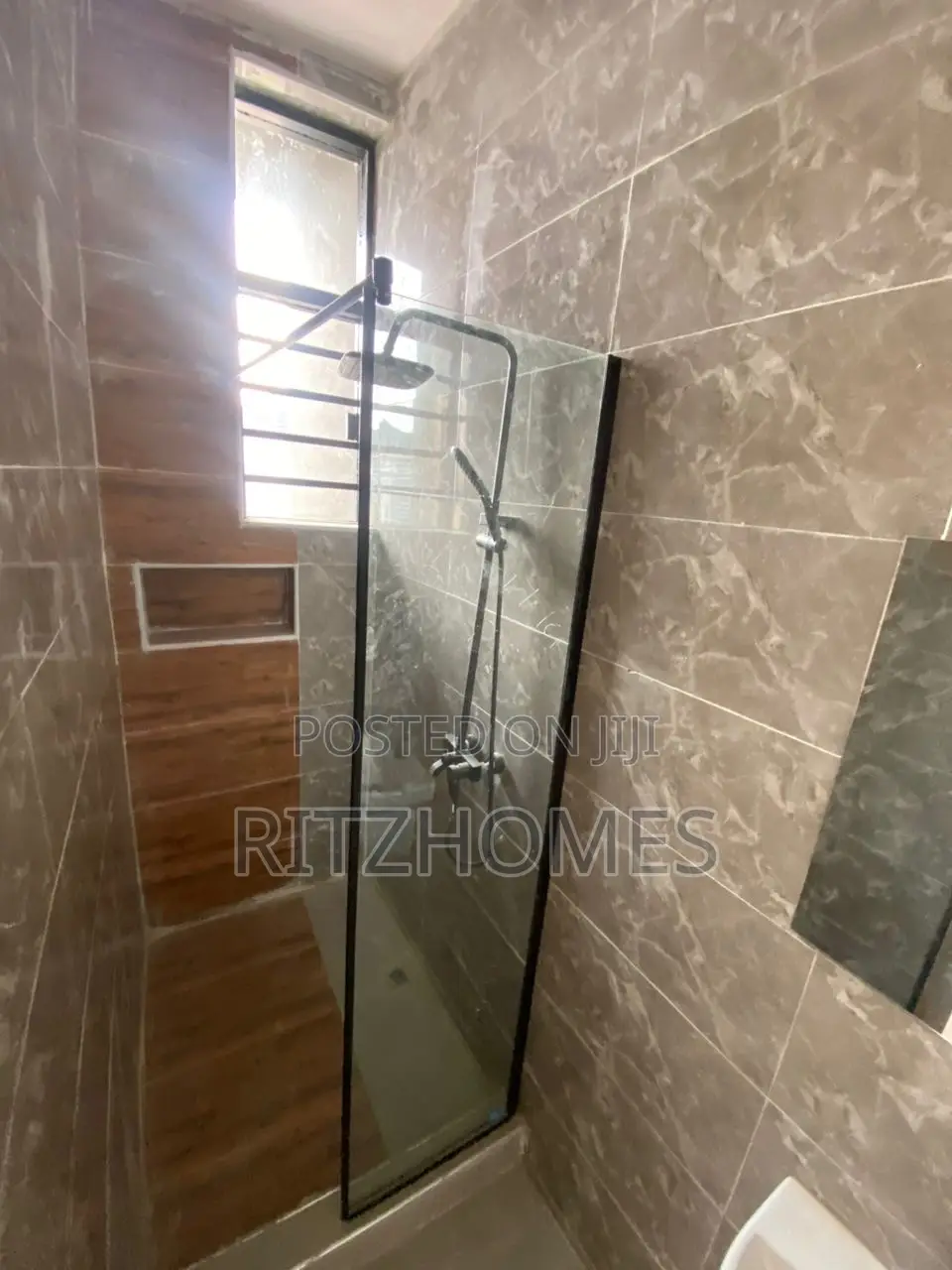2bdrm Apartment in Ikota for sale