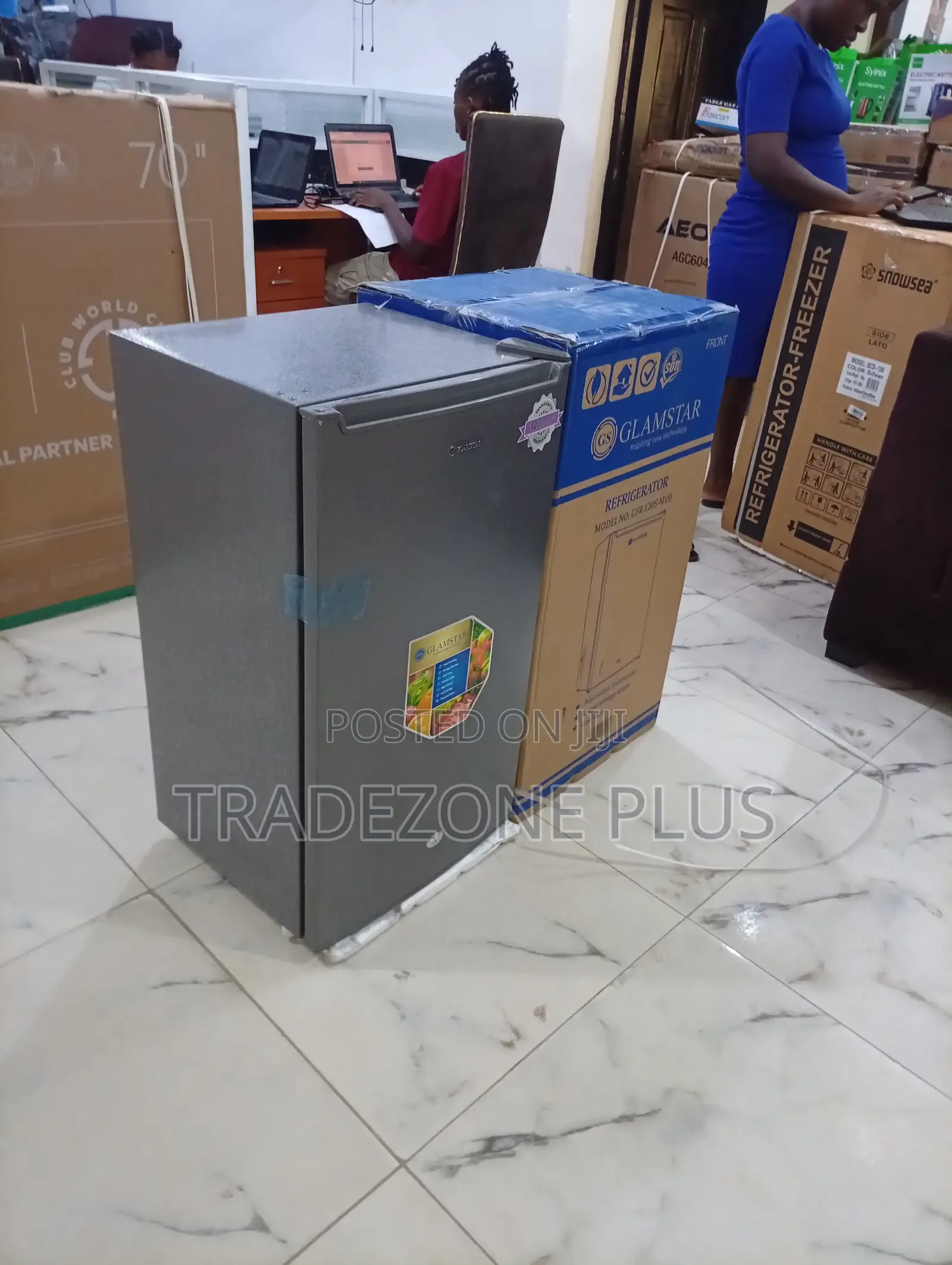 Glamstar 90l Efficient Power-Saver Fridge