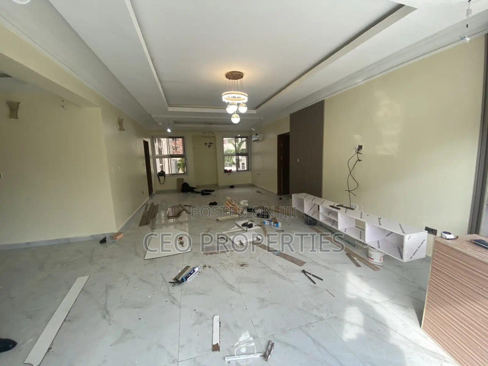 3bdrm Block of Flats in Awolowo Road/Ikoyi for rent
