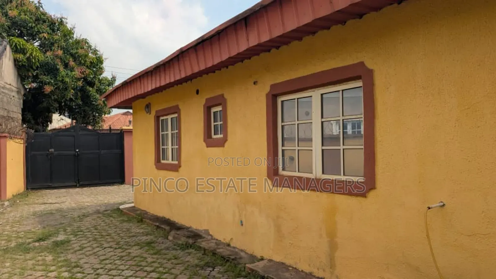4bdrm Block of Flats in Efab City Estate, Life Camp for sale