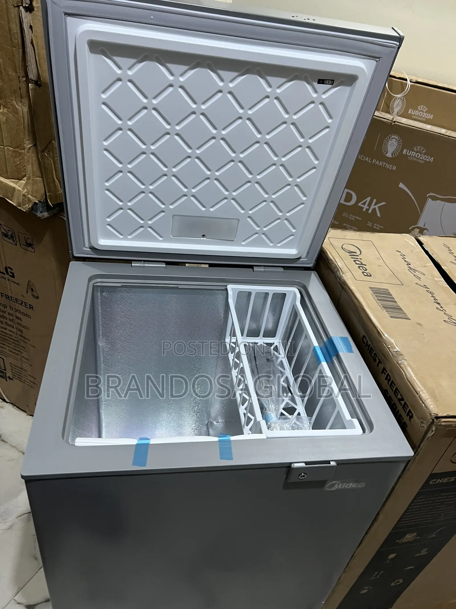 Midea 142l Inverter Chest Freezer Mdrc265fzg43d – Family Size