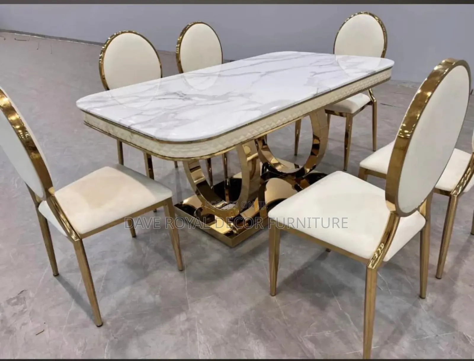 Classic Unique Design Dinning Table