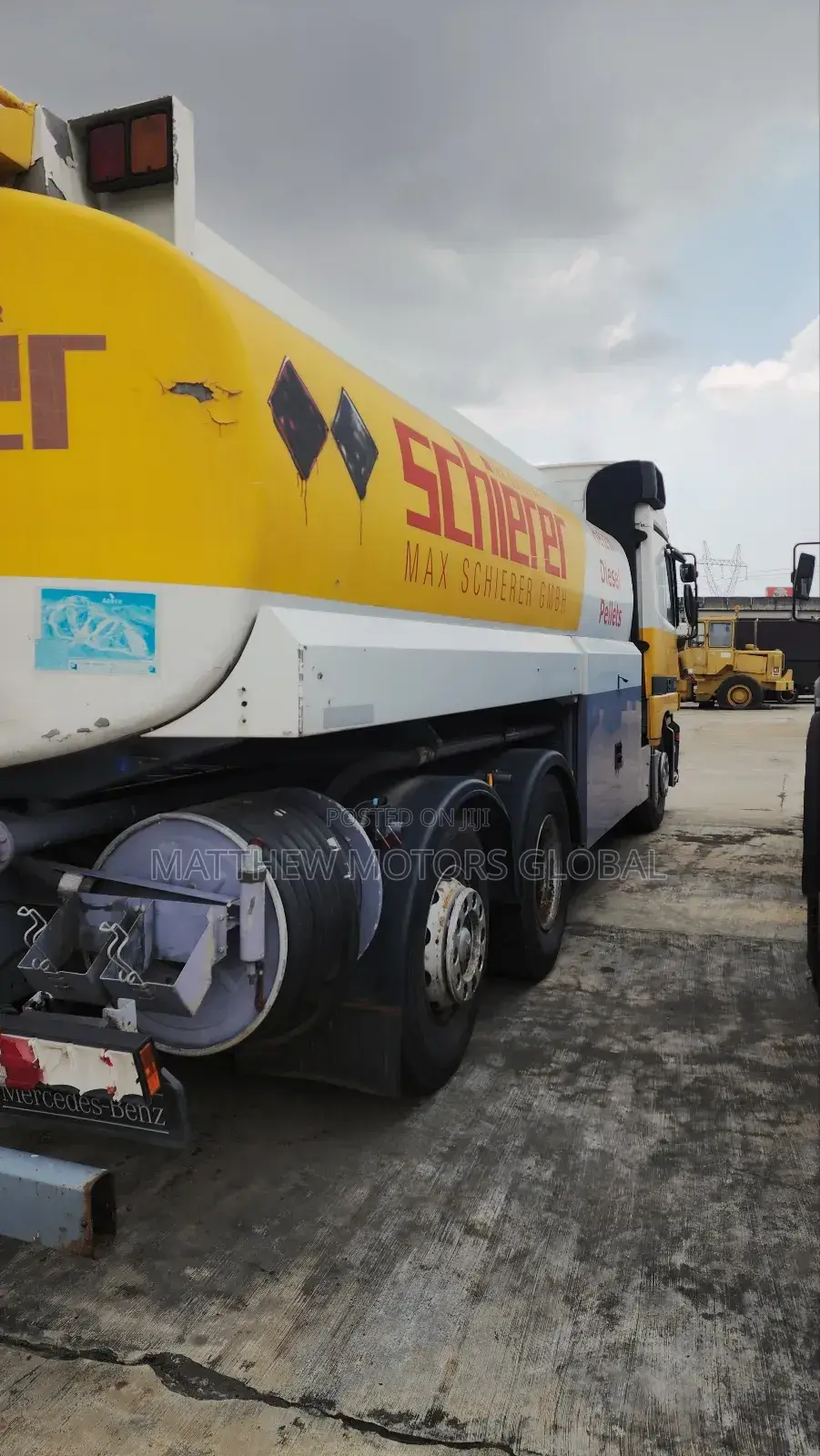 Super Clean Mercedes Benz Actros Diesel Tank Truck 18,500 Liters