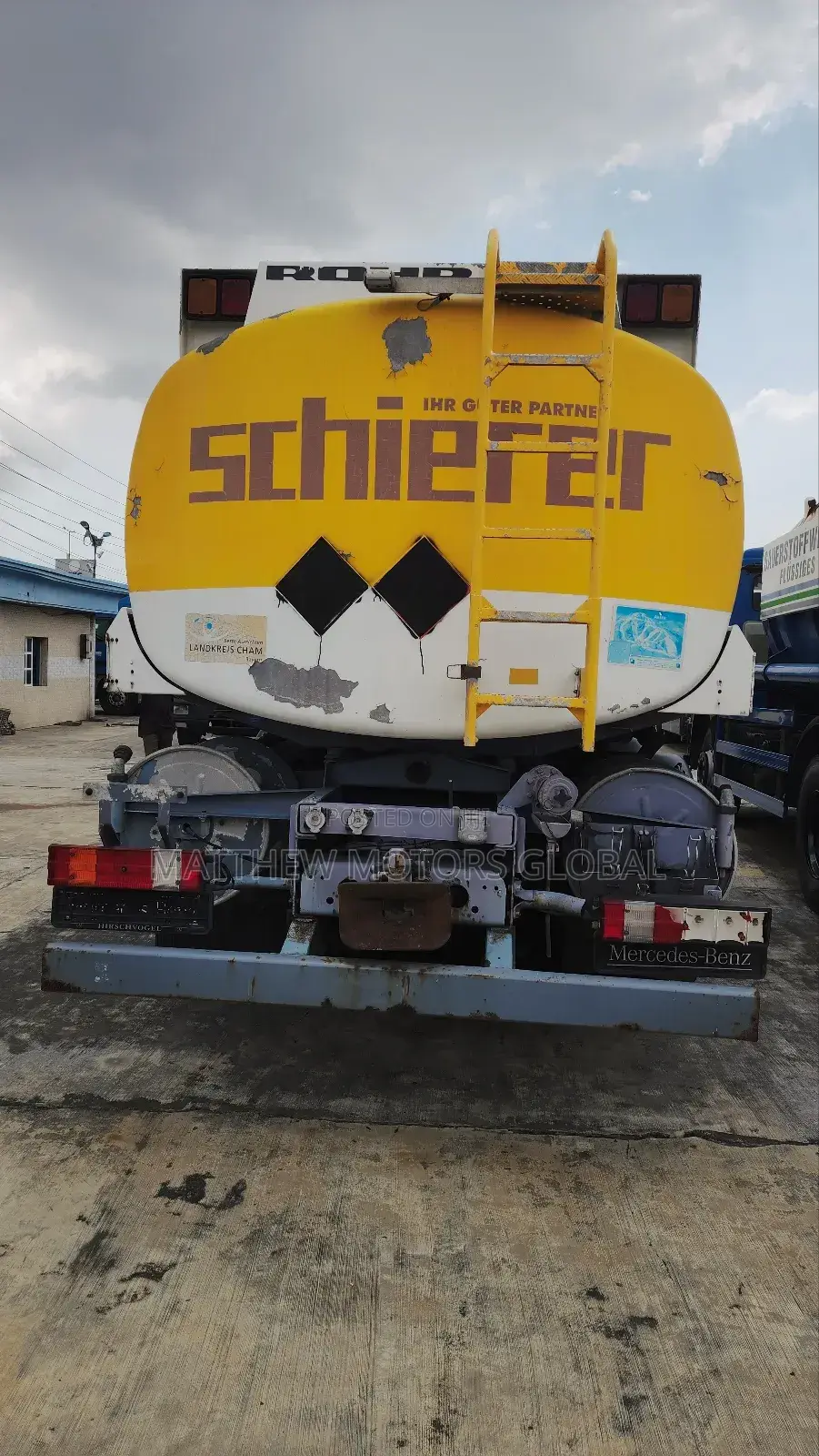 Super Clean Mercedes Benz Actros Diesel Tank Truck 18,500 Liters