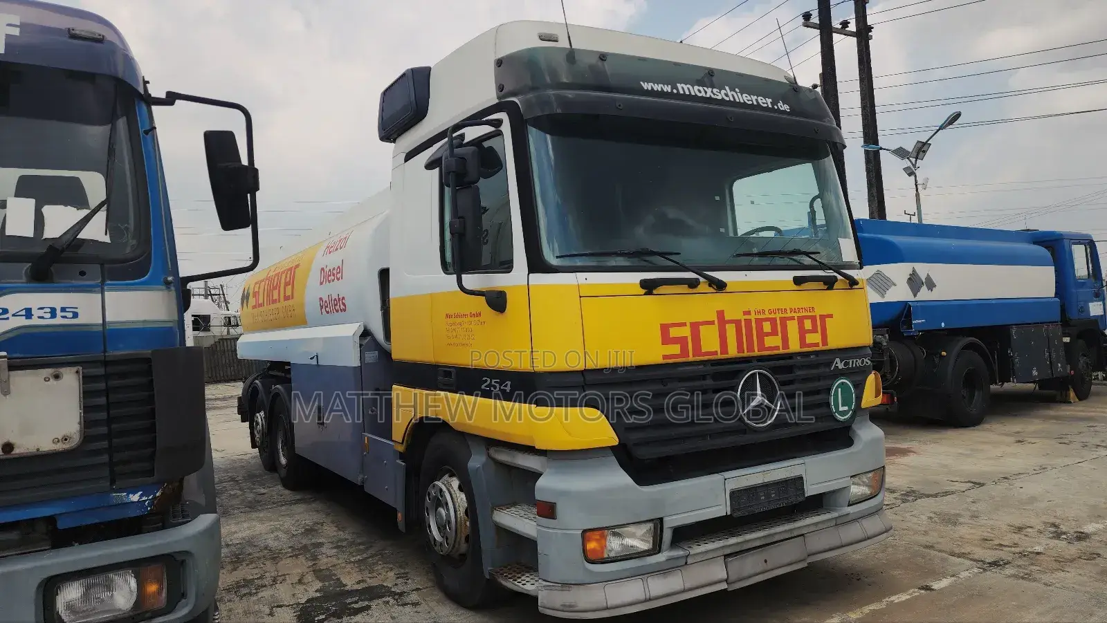 Super Clean Mercedes Benz Actros Diesel Tank Truck 18,500 Liters