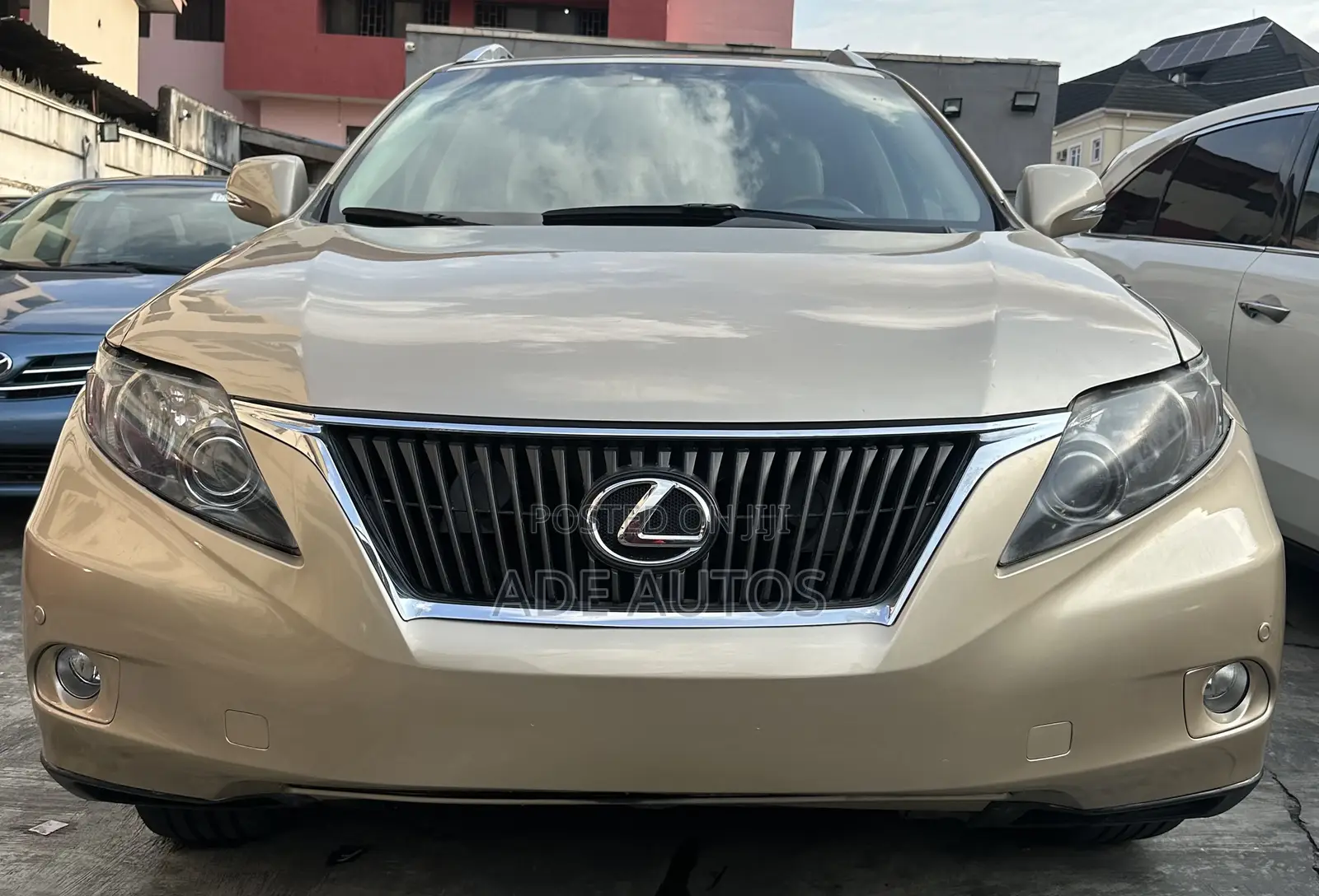 Lexus RX 350 2010 Gold