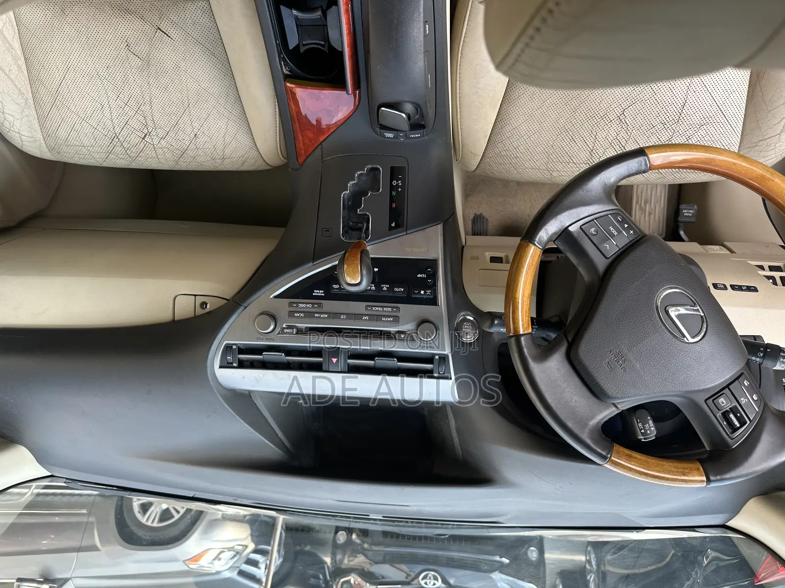 Lexus RX 350 2010 Gold