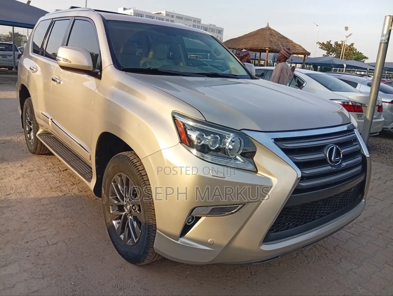 Lexus GX 460 Luxury 2016 Gold