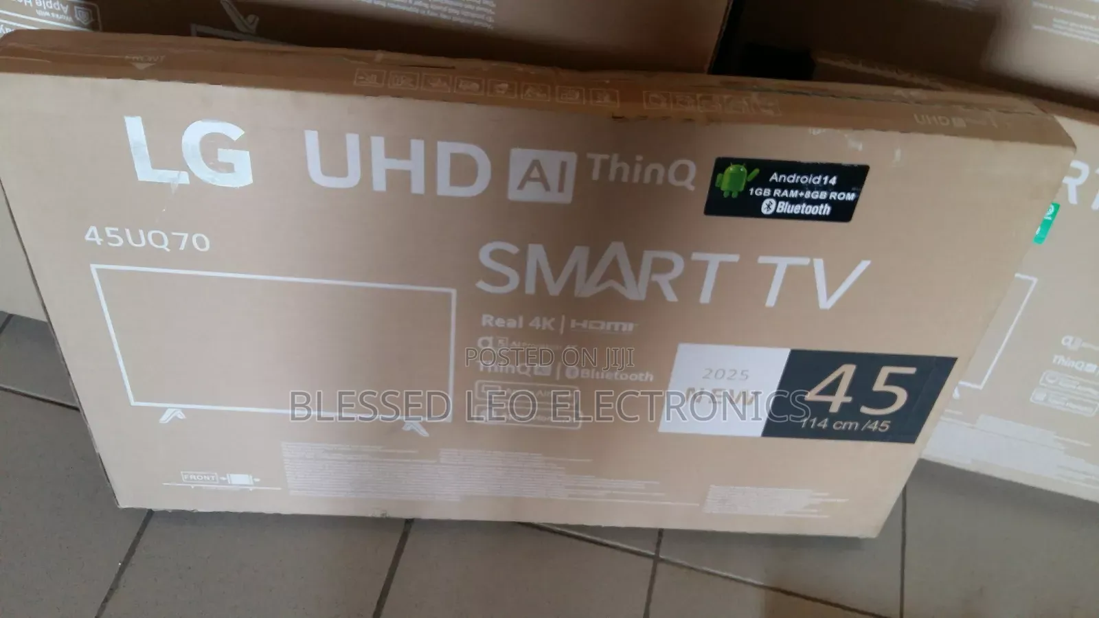45inches Tv With Vibrant Colour