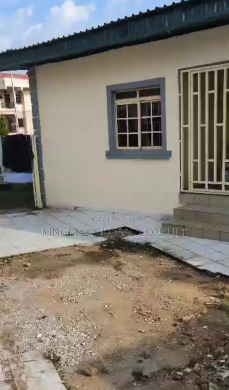 3bdrm Bungalow in Wuse Zone 7 Abuja for rent