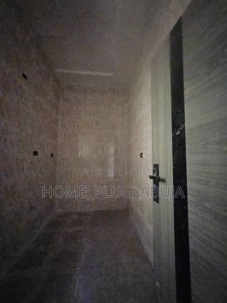 1bdrm Room & Parlour in Efab Queens Estate, Karsana for rent