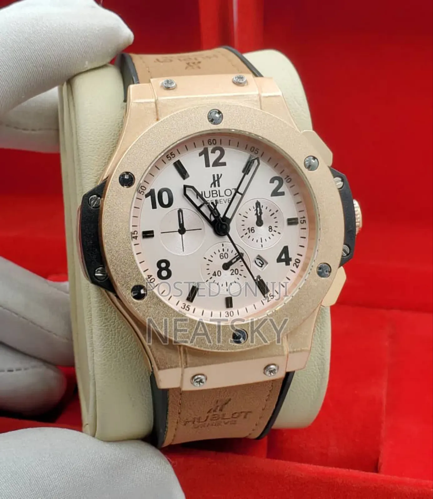 Quality Hublot Wristwatch With Box