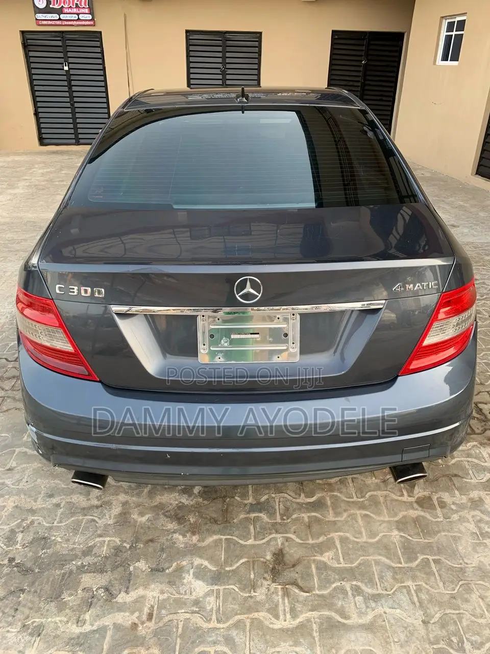 Mercedes-Benz C300 2010 Gray