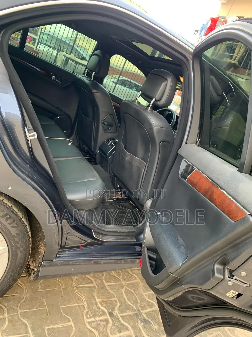 Mercedes-Benz C300 2010 Gray