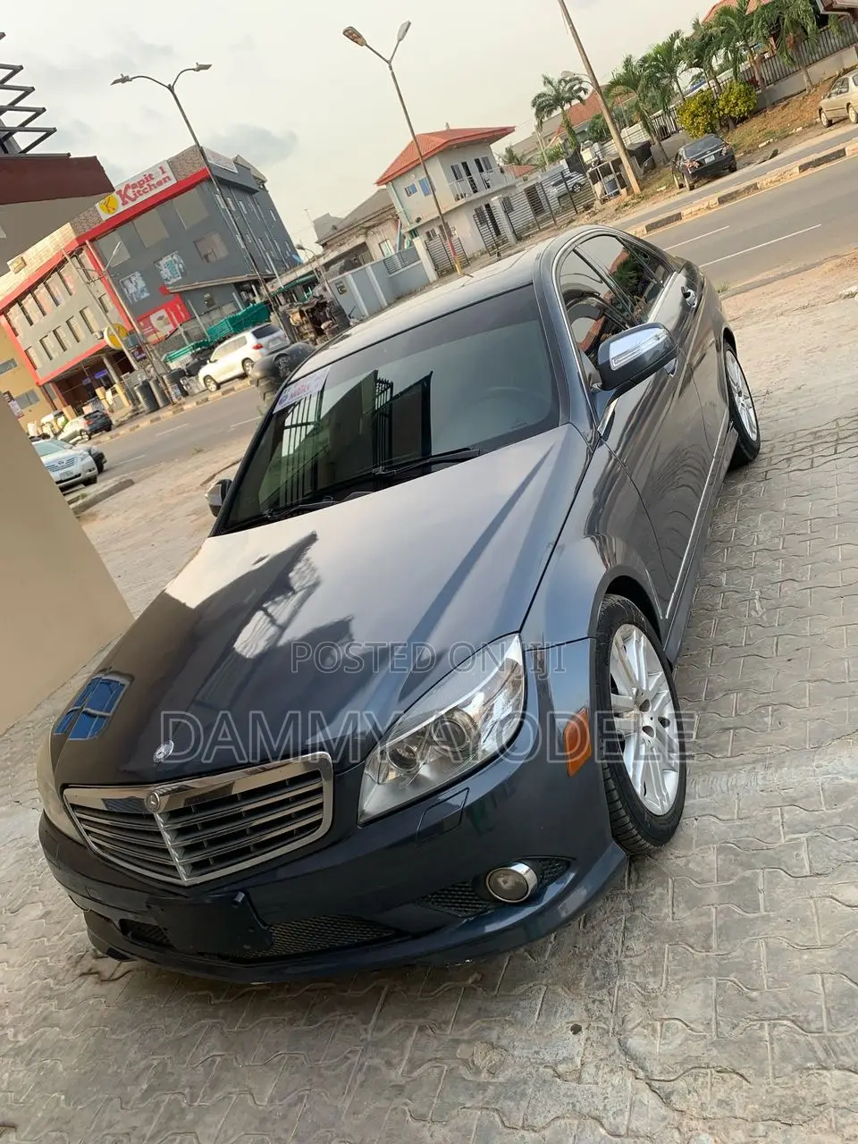 Mercedes-Benz C300 2010 Gray