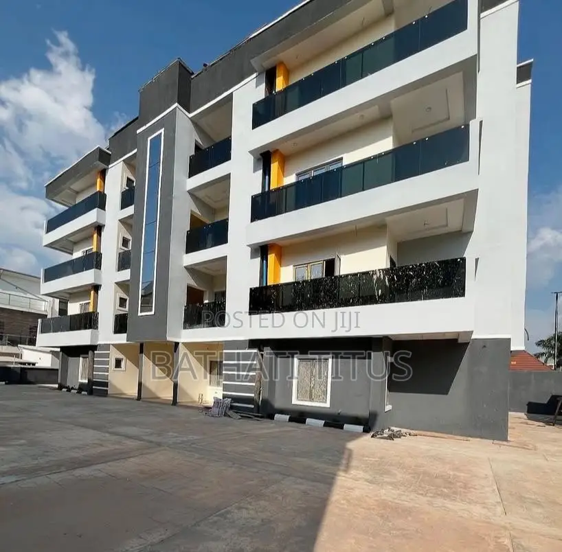3bdrm Block of Flats in Wuye for sale