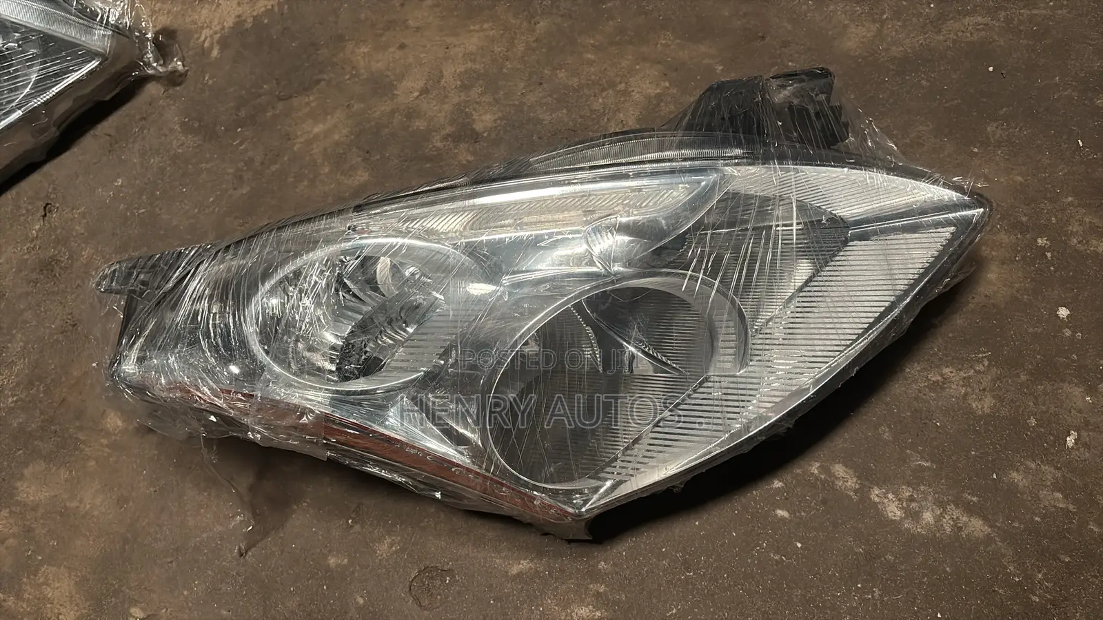Set Headlights Altima 2010