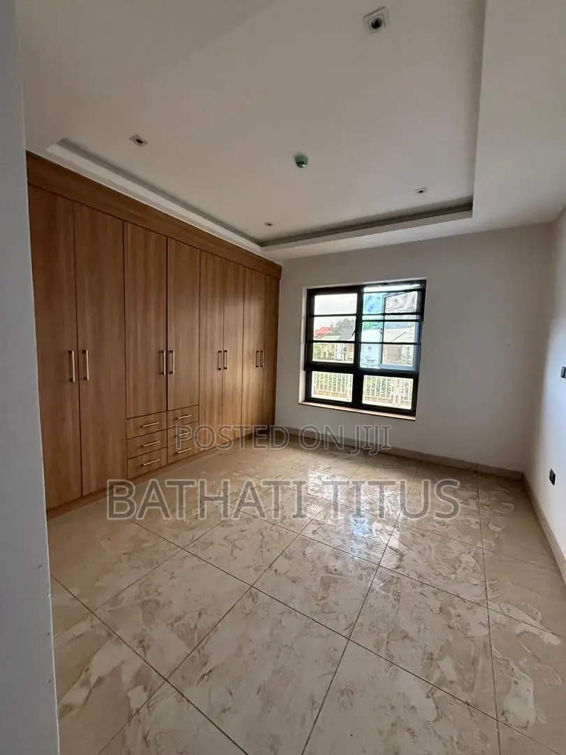 4bdrm Duplex in Wuse 2 for sale