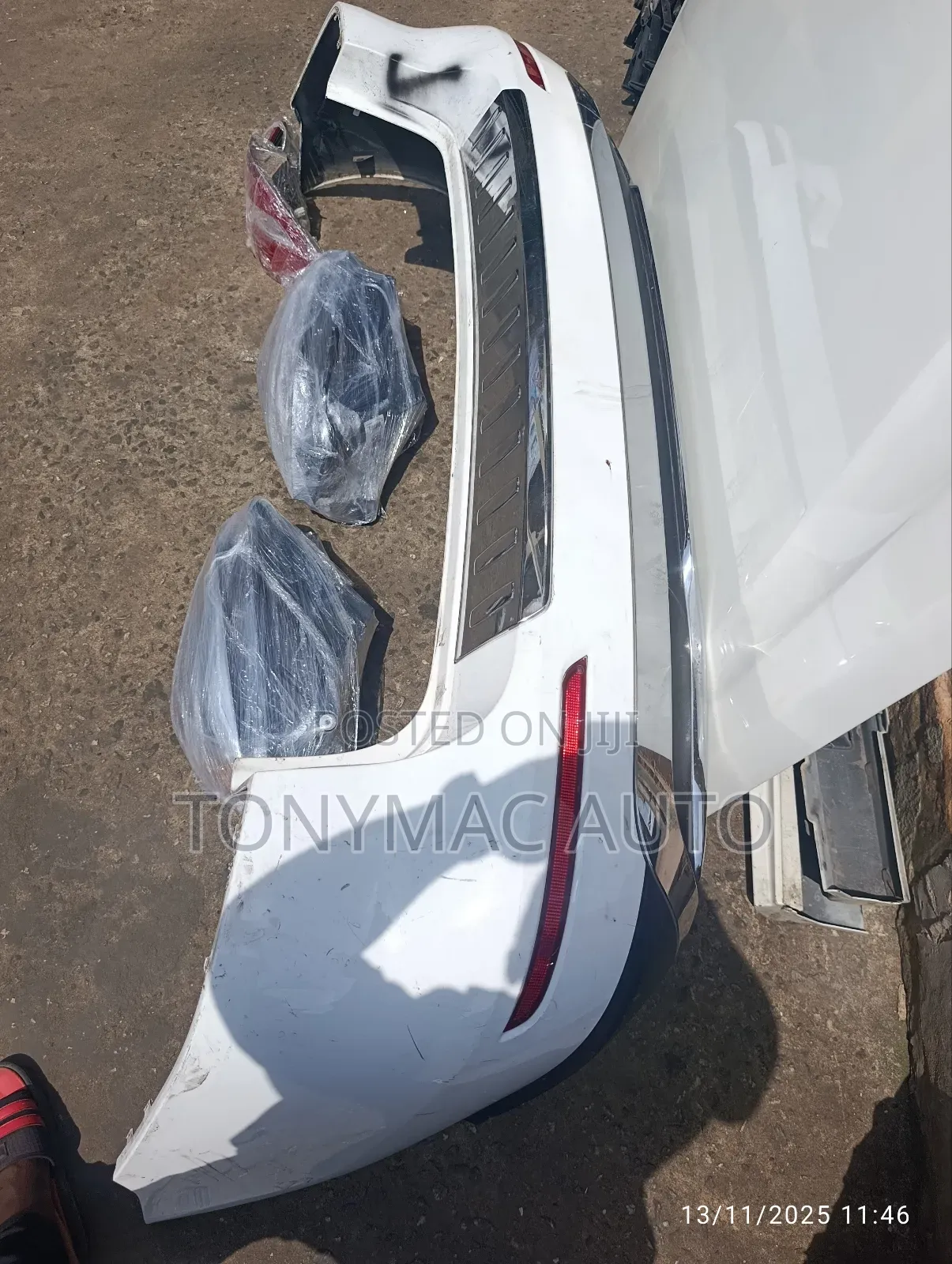 Back Bumper For Mercedes Benz Ml350 2013-2015 Original