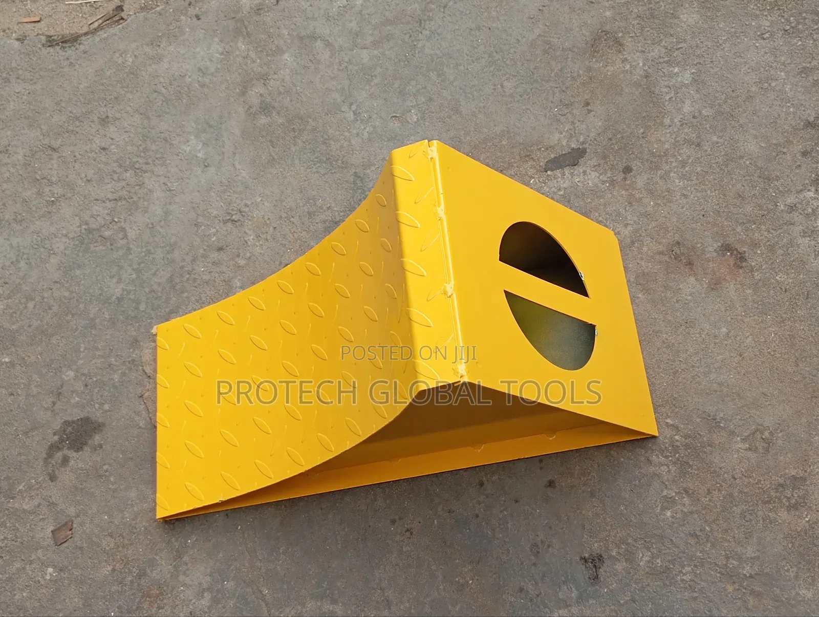 Truck Heavy Duty Iron Wedge