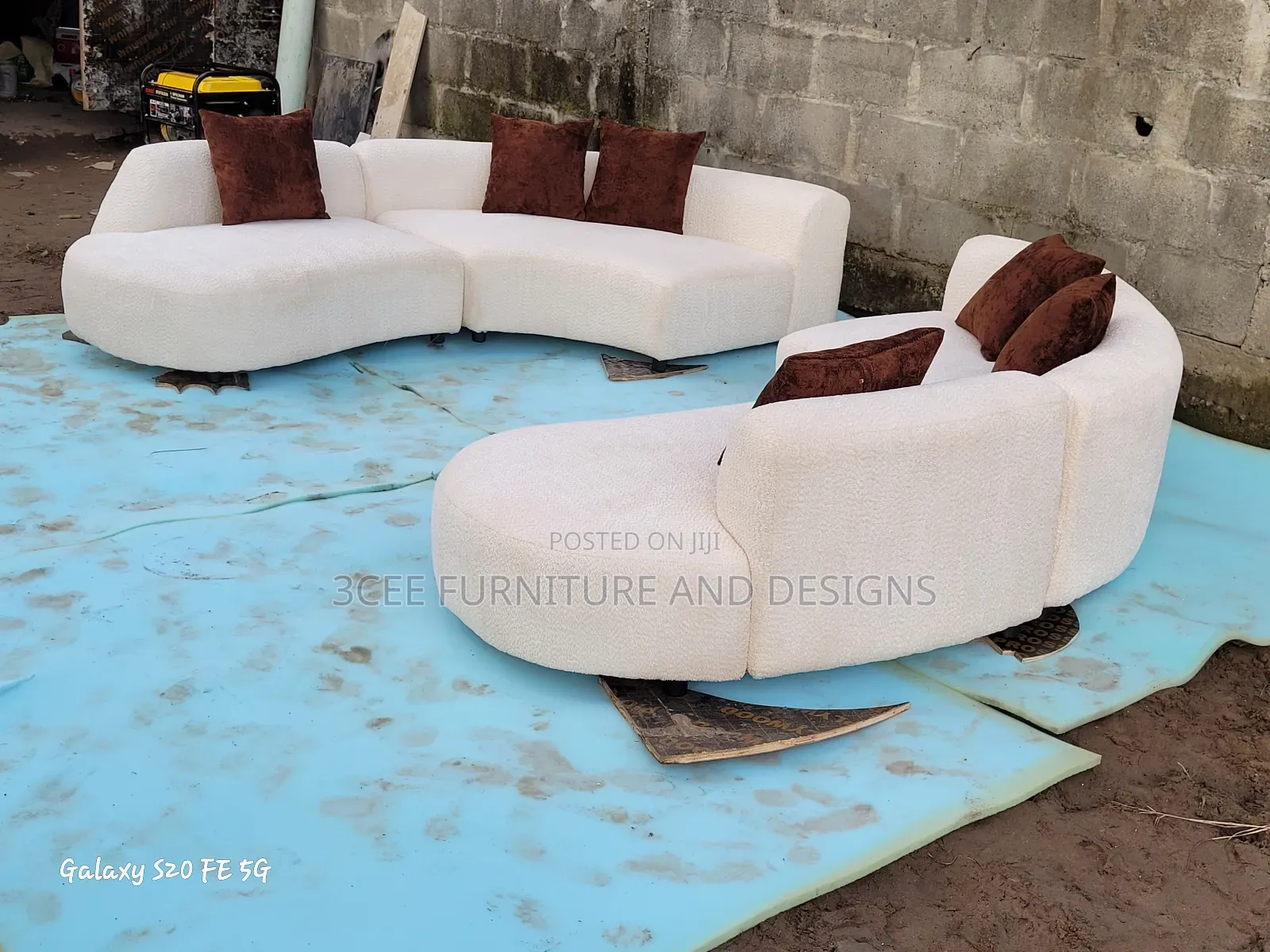 Curve Sofa Made With Jakad Material
