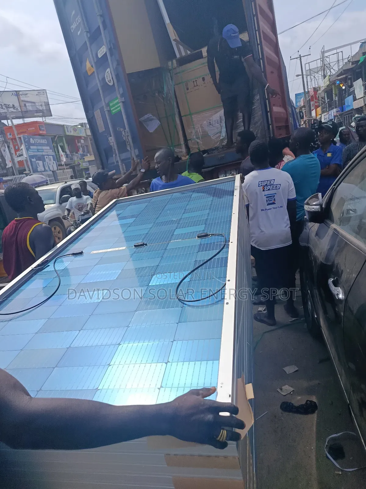 580watt Jinko Solar Panel Halfcourt
