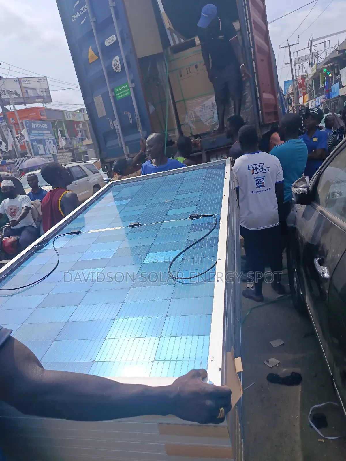 580watt Jinko Solar Panel Halfcourt
