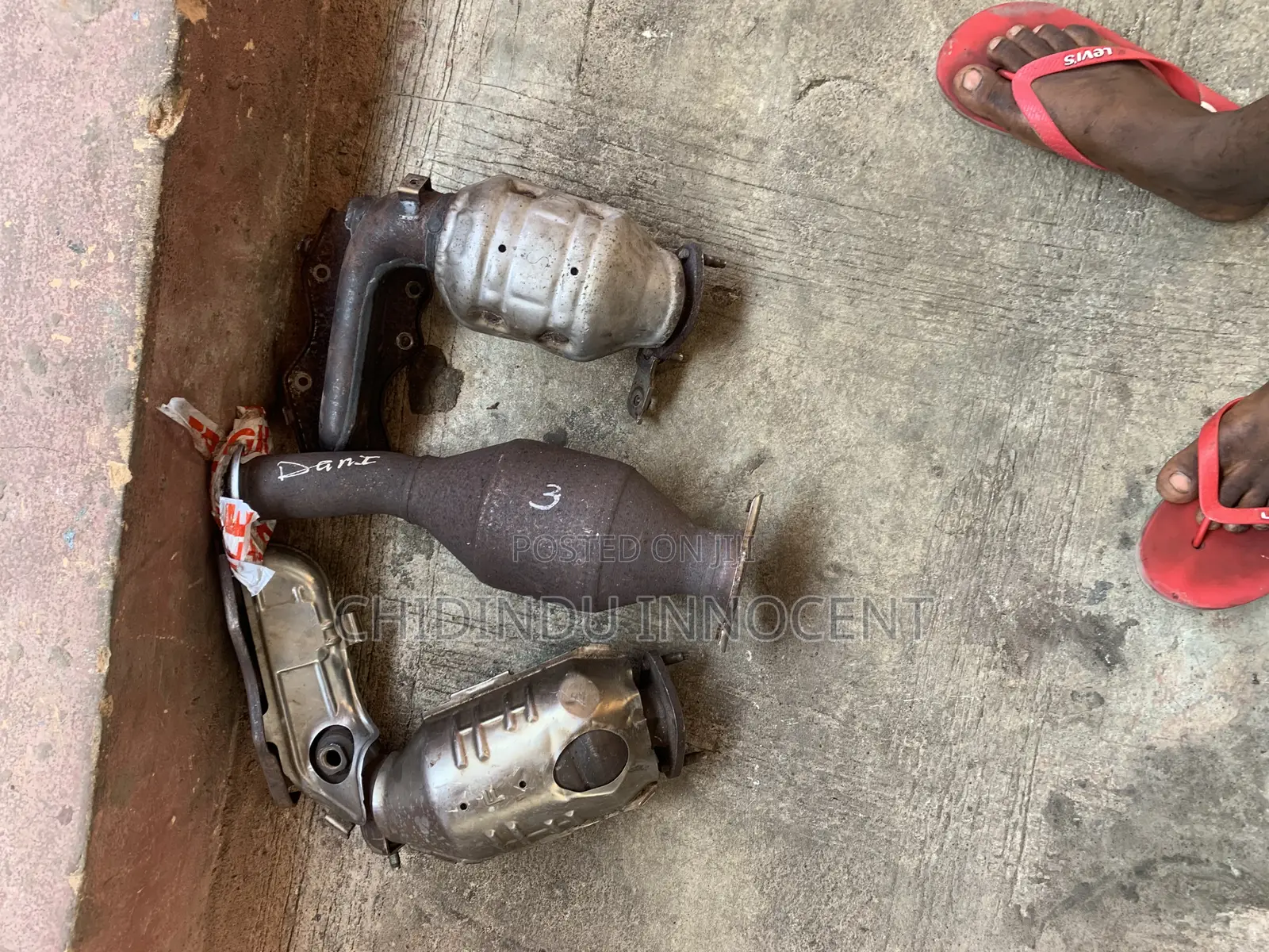 Complete Catalyst Converter Toyota Sienna 2010/2015 Model Tokunbo
