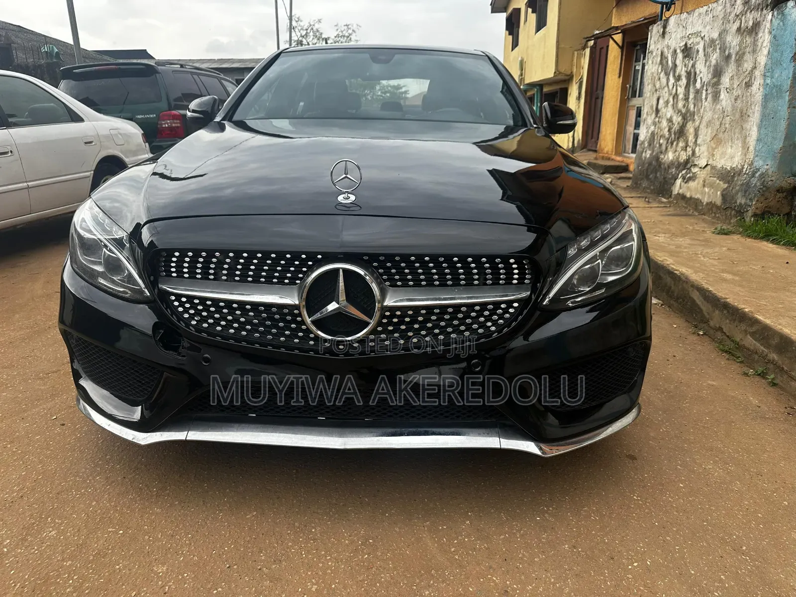 Mercedes-Benz C300 2016 Black