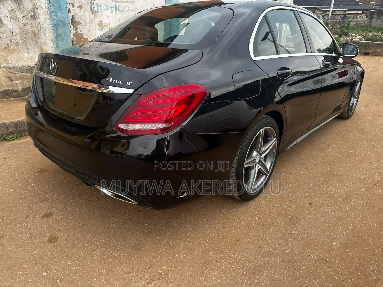 Mercedes-Benz C300 2016 Black