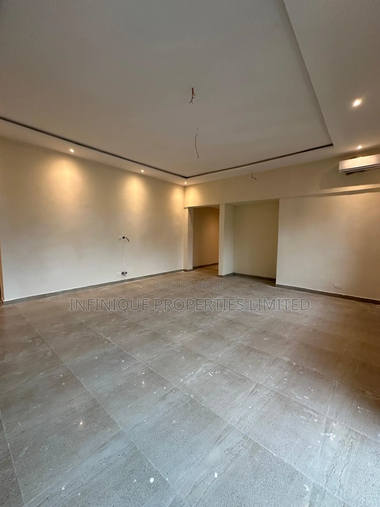 3bdrm Apartment in Lekki Phase 1 for rent