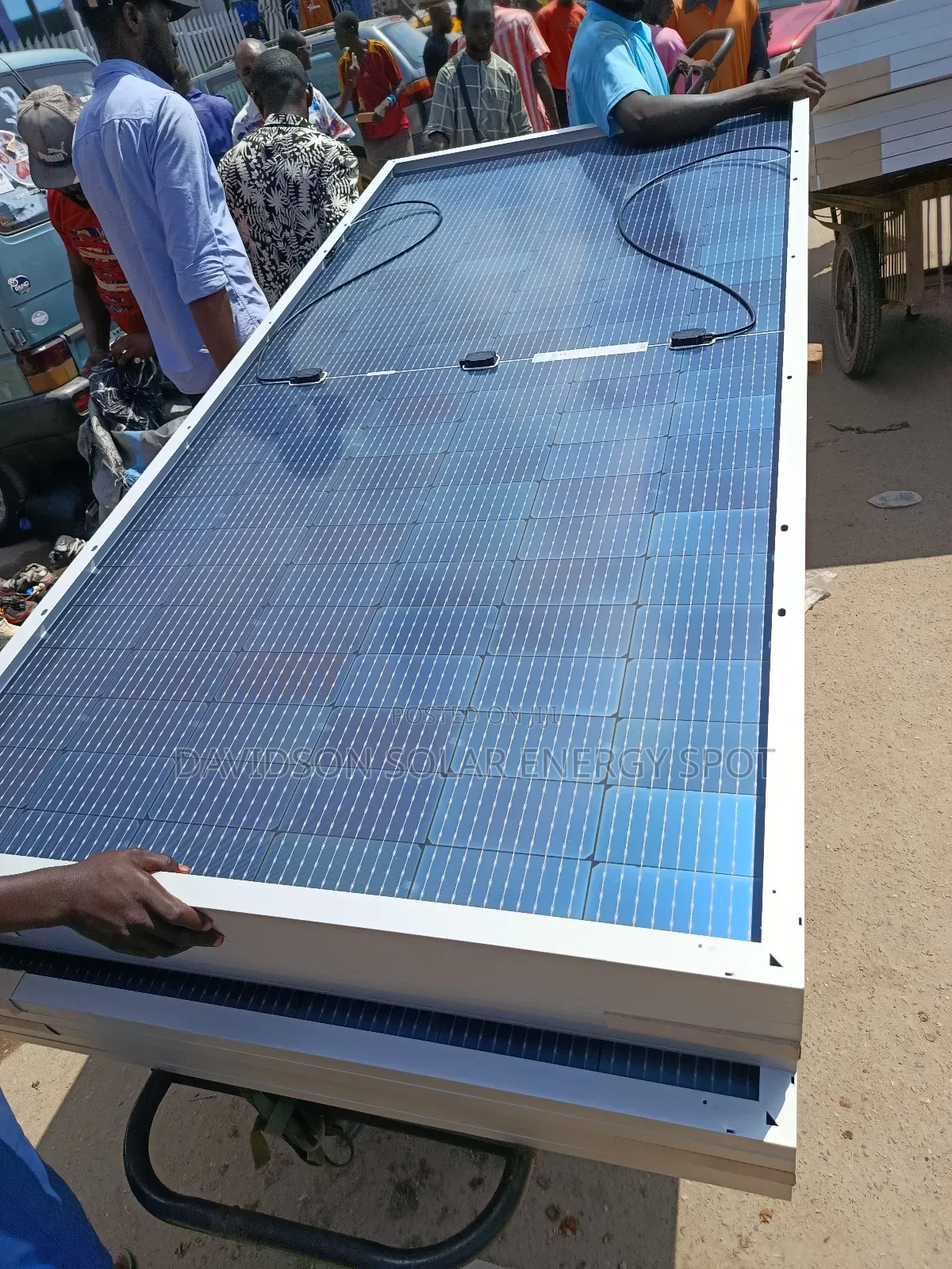 530watt Jinko Solar Panel Halfcourt New One