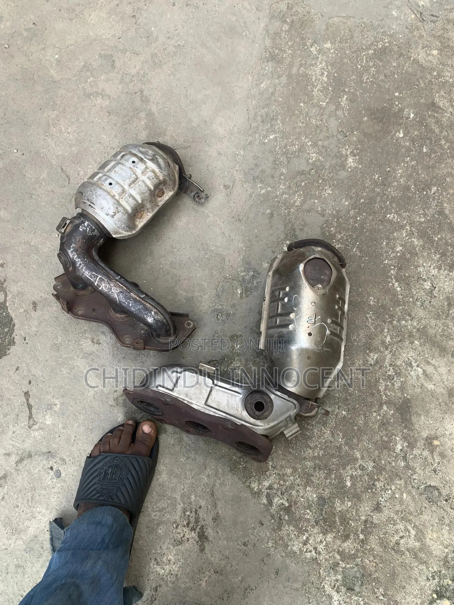 Manifold Catalyst Converter Toyota Sienna 2012-2015 Model Tokunbo