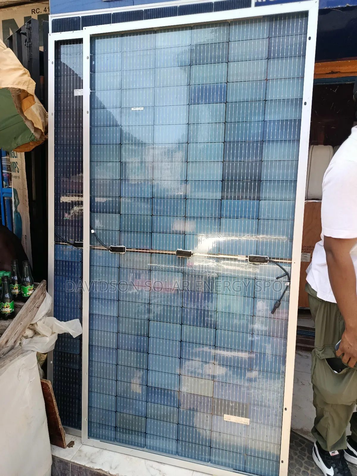 580watt Canadian Solar Panel Halfcourt