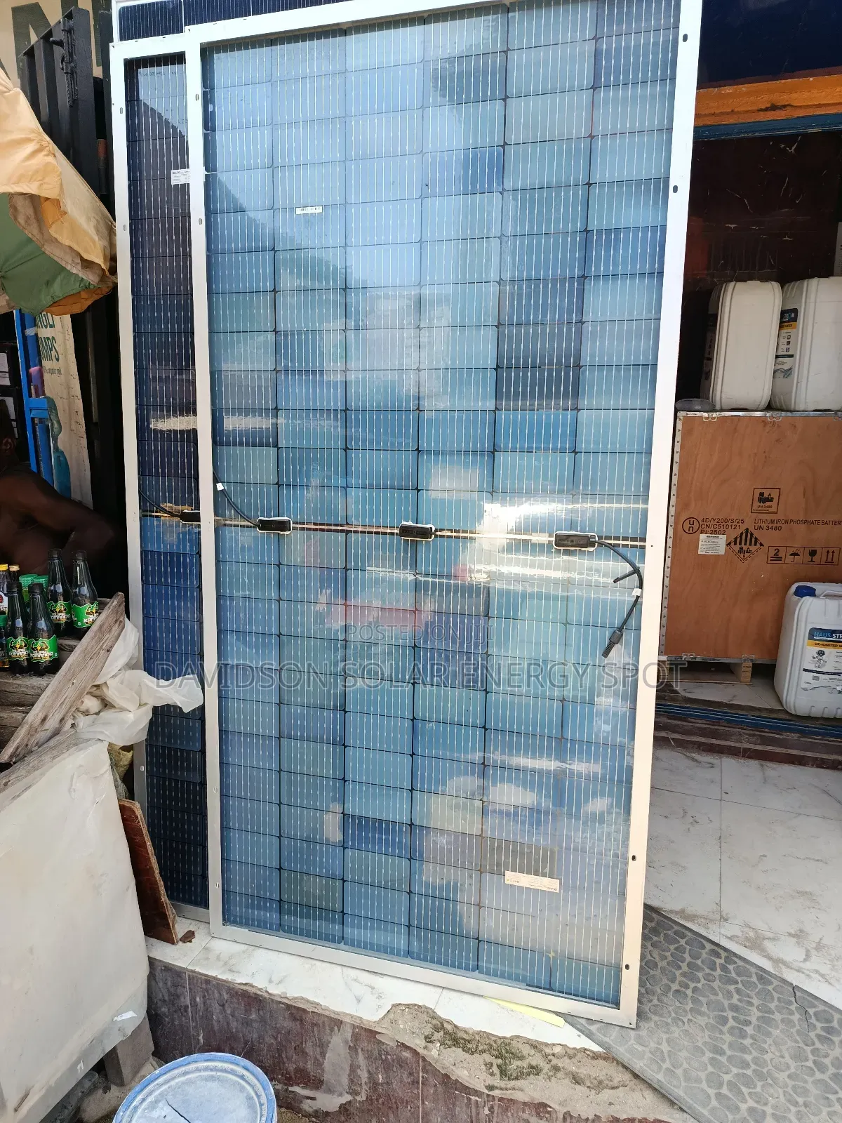 580watt Canadian Solar Panel Halfcourt