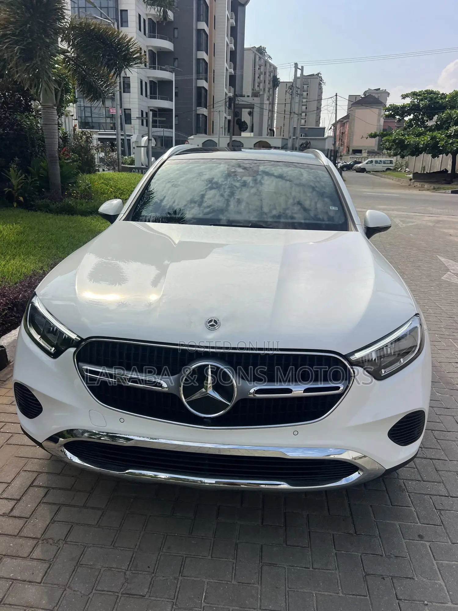 Mercedes-Benz GLC-Class GLC 300 2025 White