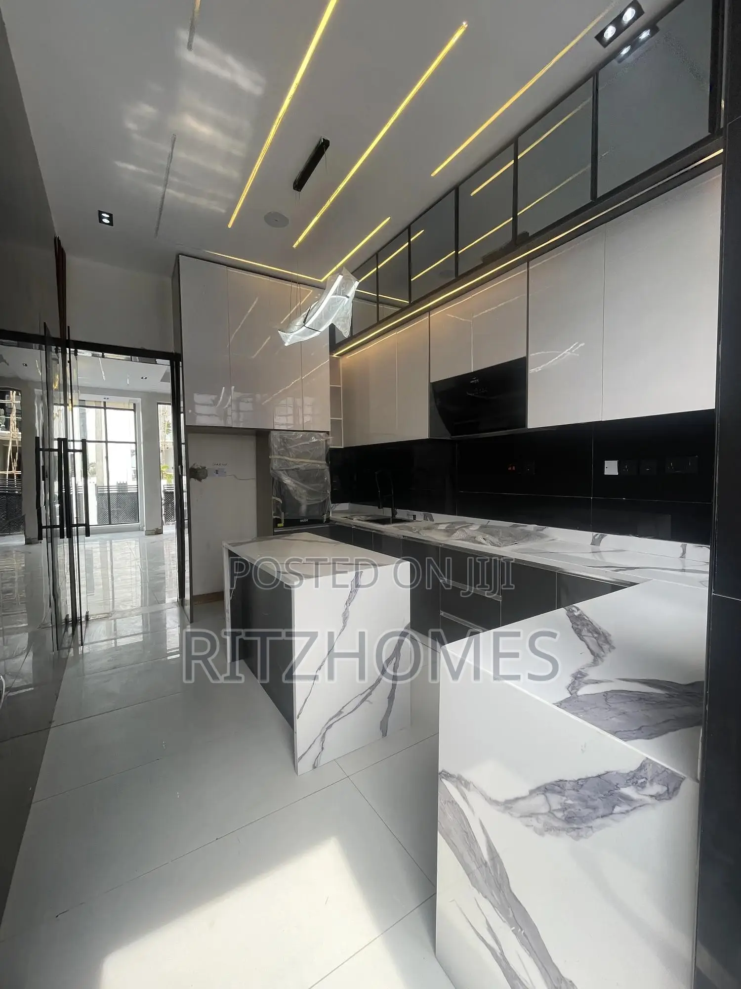 4bdrm House in Ado / Ajah for sale