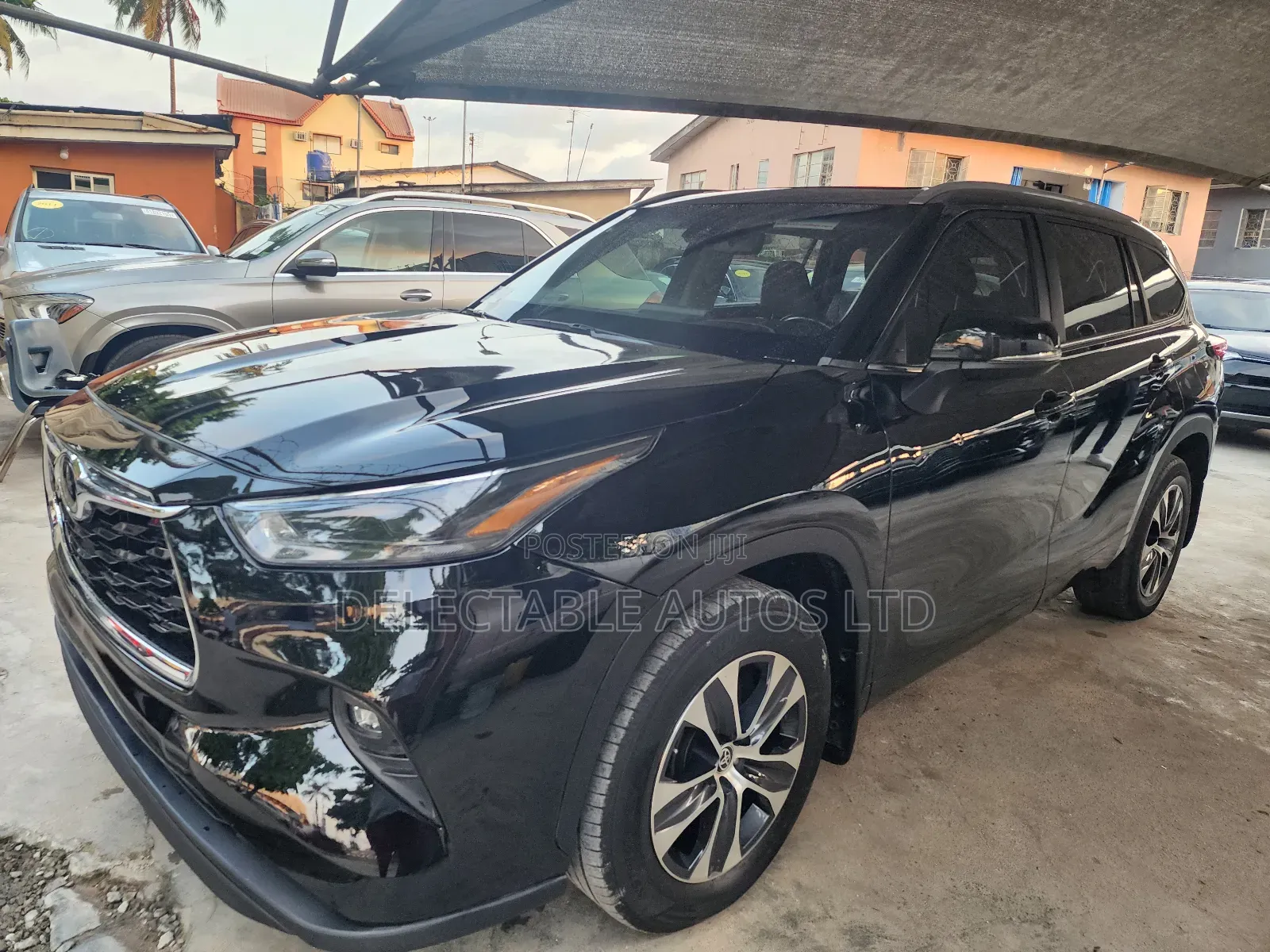 Toyota Highlander XLE AWD 2023 Black