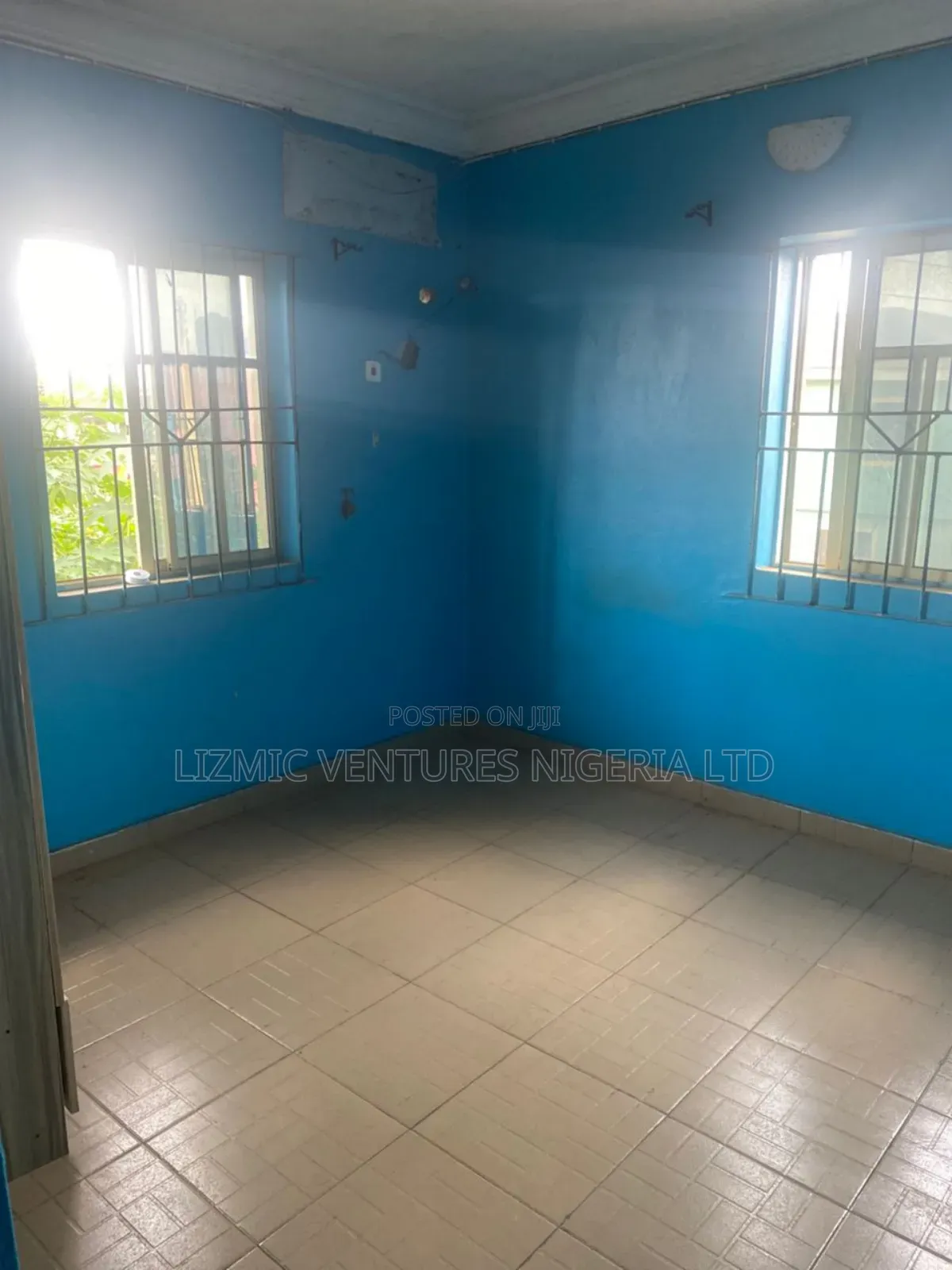 Furnished 2bdrm Apartment in Moshalashi Road, Igando / Ikotun/Igando
