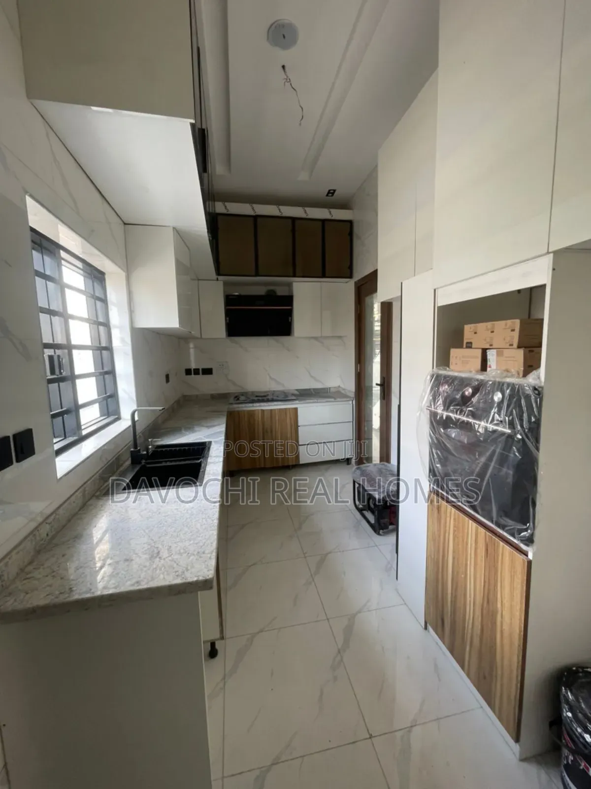 4bdrm Duplex in Ikota, Lekki for rent