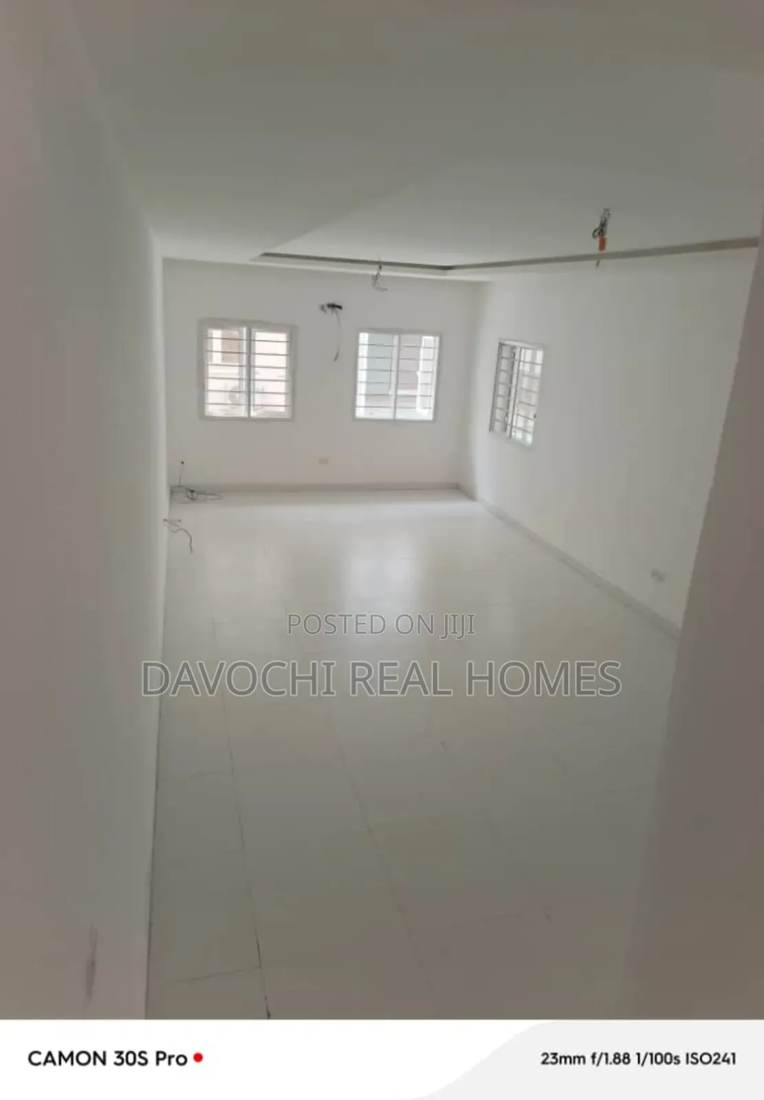 3bdrm Duplex in Orchid Road, Lekki for rent