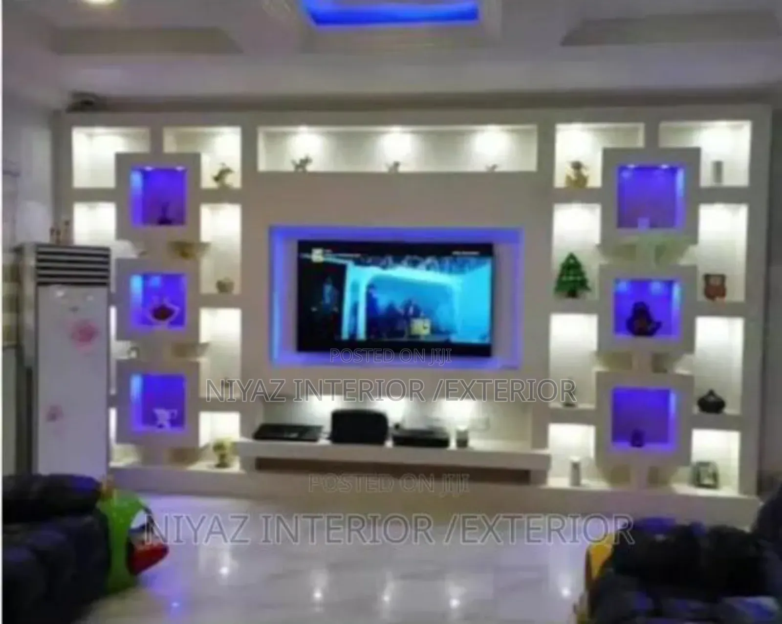 Pop Plasterboard Tv Shelve