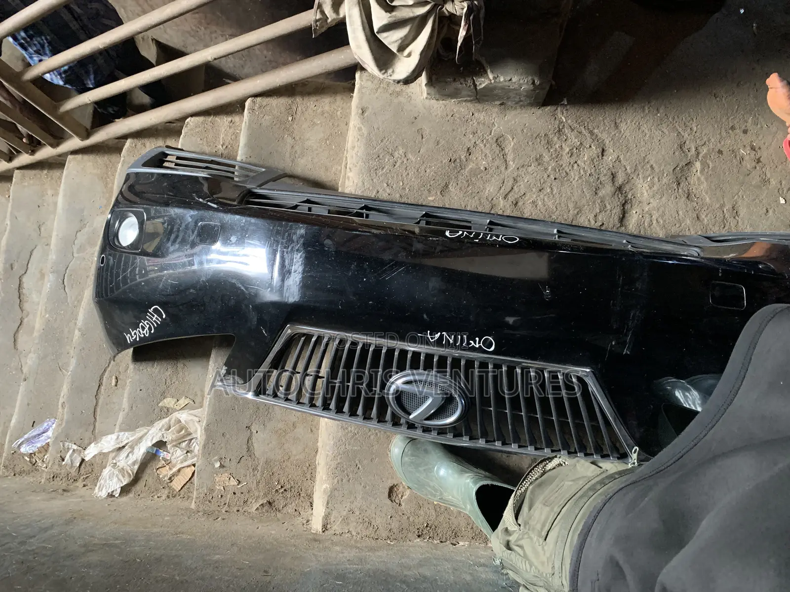 Bumper Rx350 2010